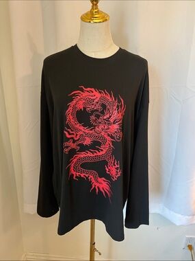 SHEIN Black Long-Sleeve Shirt with Red Dragon Graphic